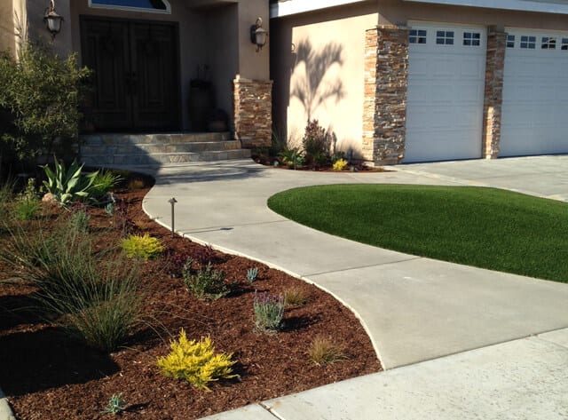 Synthetic Grass Residential Landscape